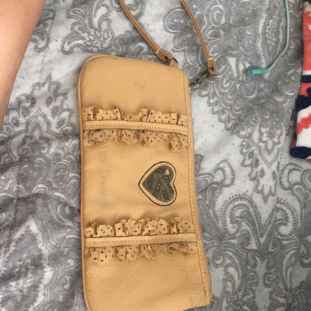 xoxo clutch wallet